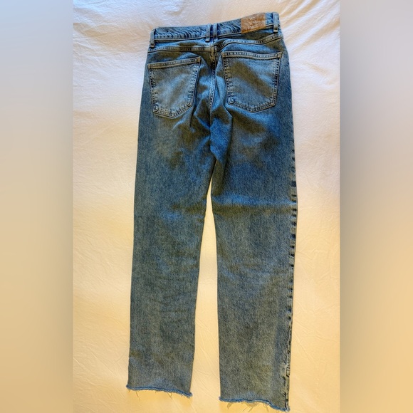 Free People Risk Taker Jeans, longer length, size 27 (runs big, I’m 28/29) - Picture 3 of 7